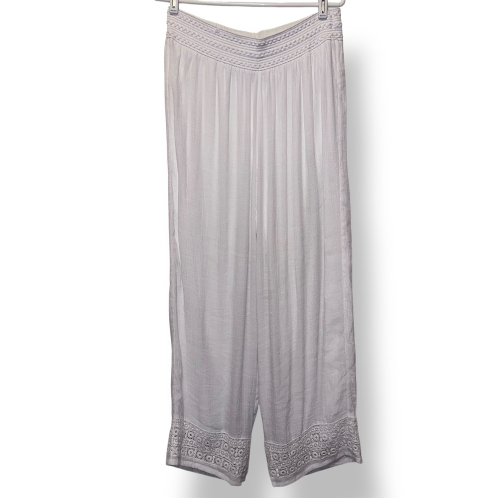 JM Collection White Boho Crochet Trim Elastic Waistband Pants | Women’s Medium